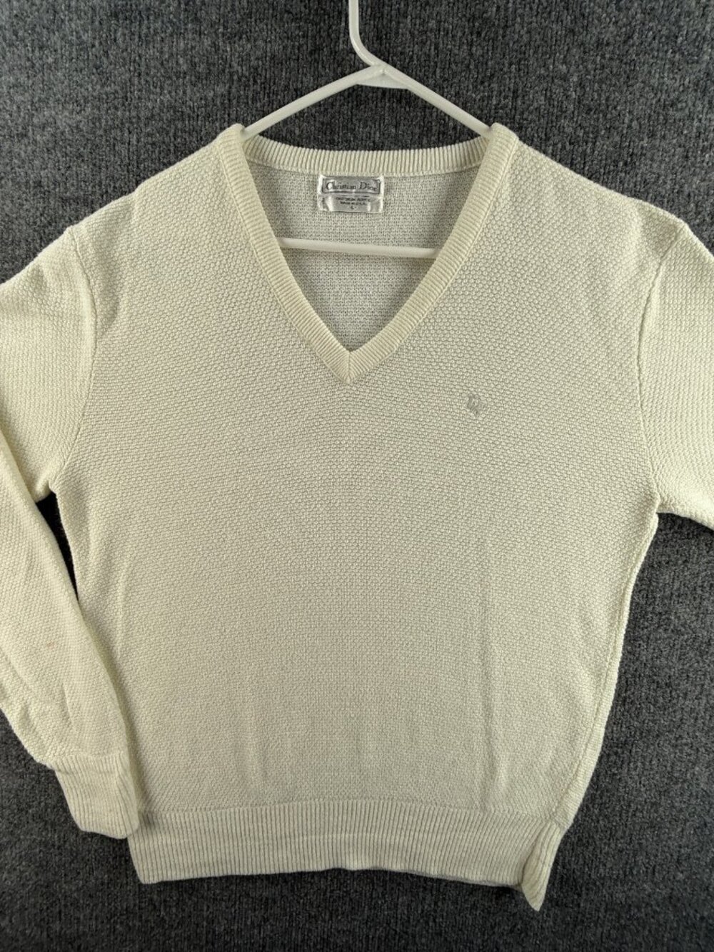 VTG Christian Dior Sweater V-Neck Pullover Large Logo Men Ivory USA Acrylic Knit